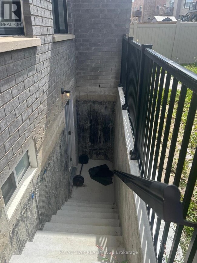 Photo - 89 Forest Edge Crescent Unit Bsmt