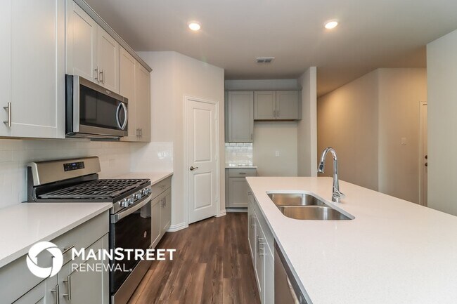 Photo - 6109 Fire Water Dr