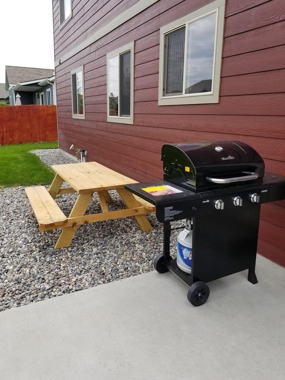 Photo - 113 Forest Grove Lane