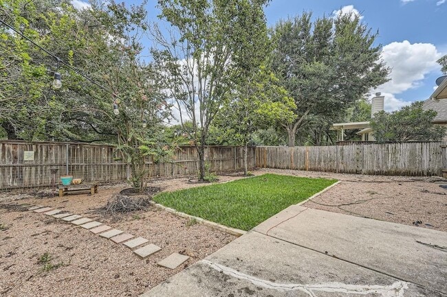 Photo - 14813 Jacks Pond Rd