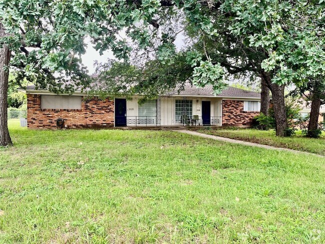 Building Photo - 2620 Denison St Rental