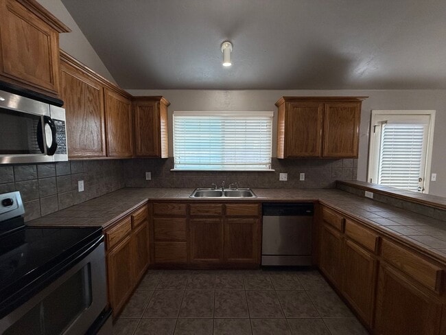 Photo - 4 BED! Cozy Home on Large CORNER Lot!