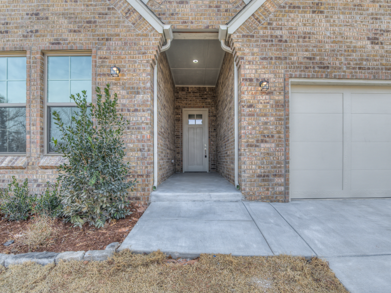 Photo - 1324 Chelham Ln
