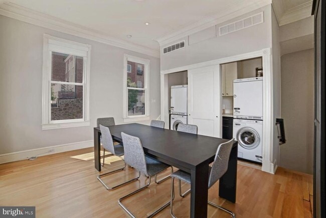 Photo - 3348 Prospect St NW