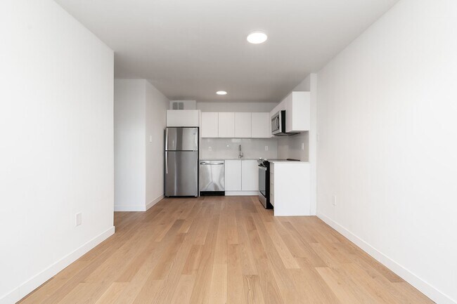 Photo - 730 St Clarens Ave Unit 304