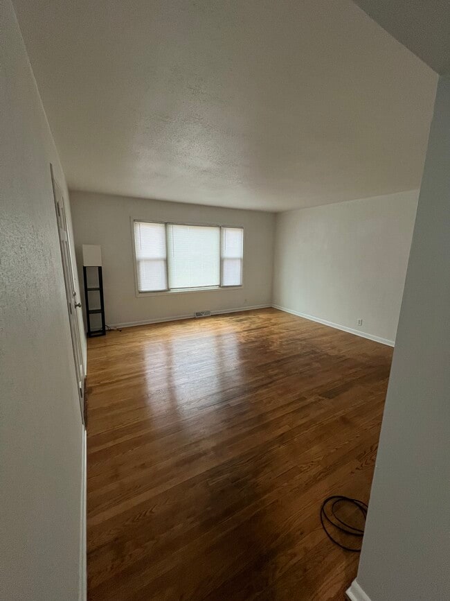 Vestíbulo - 5024 N 84th St