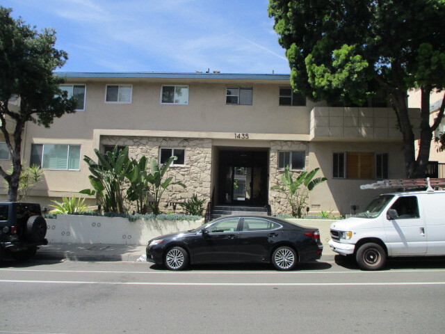 Photo - 1435 N Fairfax Ave Unidad 4 Rental