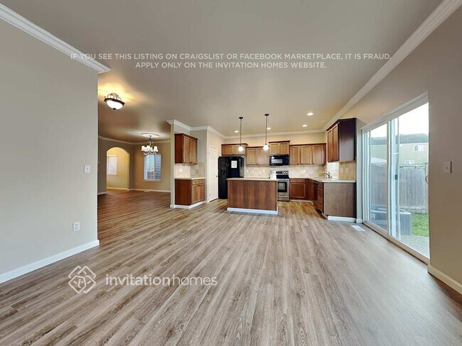 Photo - 11209 182nd St E