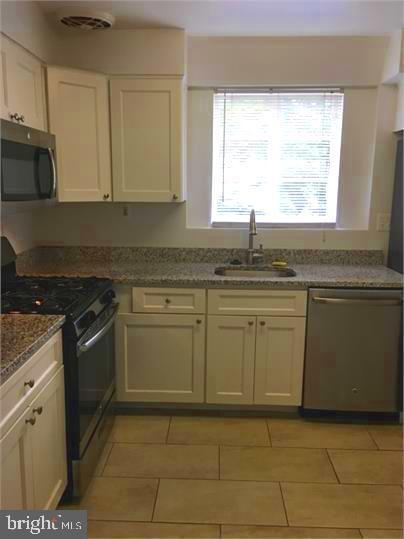 Photo - 5319 Pooks Hill Rd