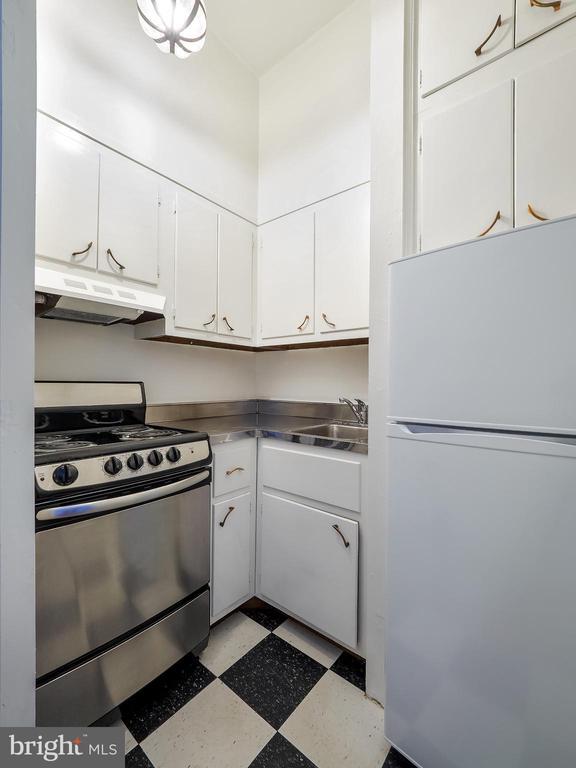 Photo - 2908 Q St NW Unit 107