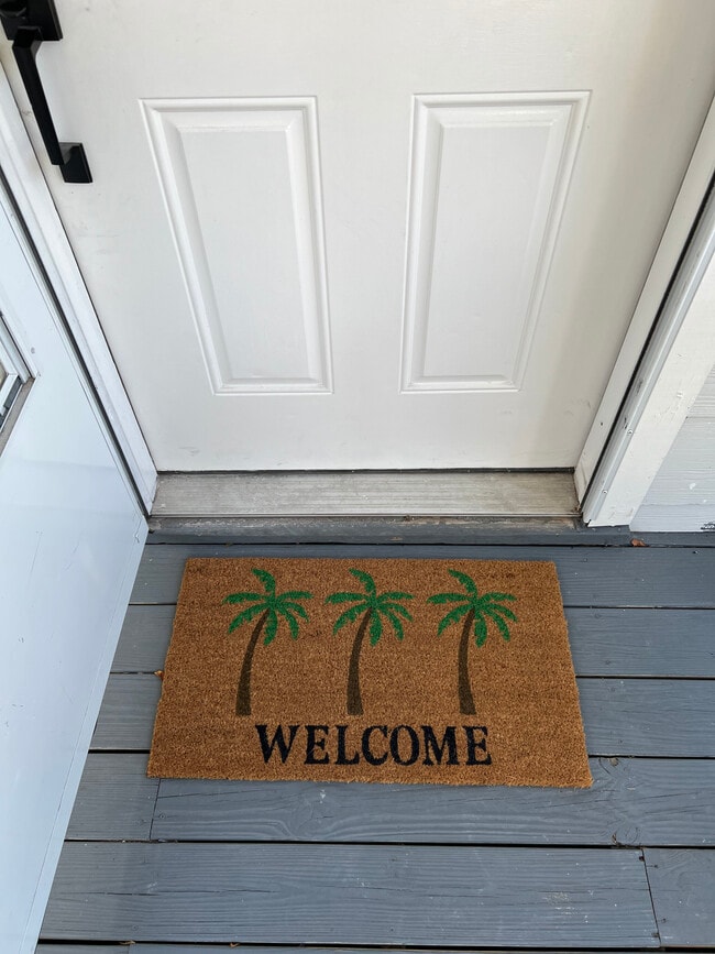Bienvenido. - 1178 Murray Dr