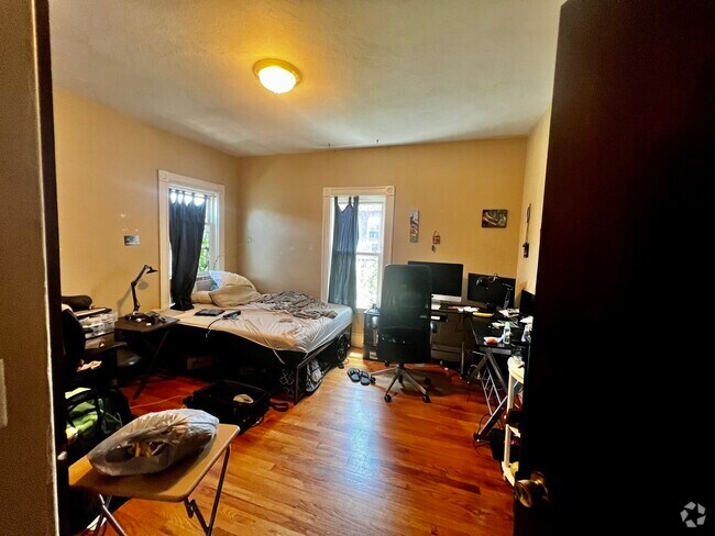 Building Photo - 20 Bynner St Unit 3 Rental