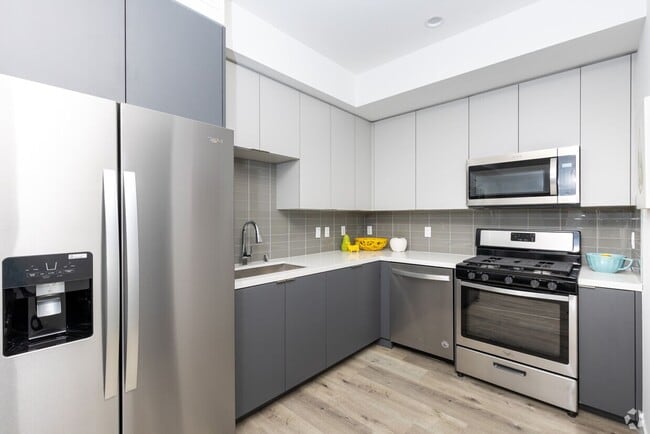 Photo - Destination NoHo