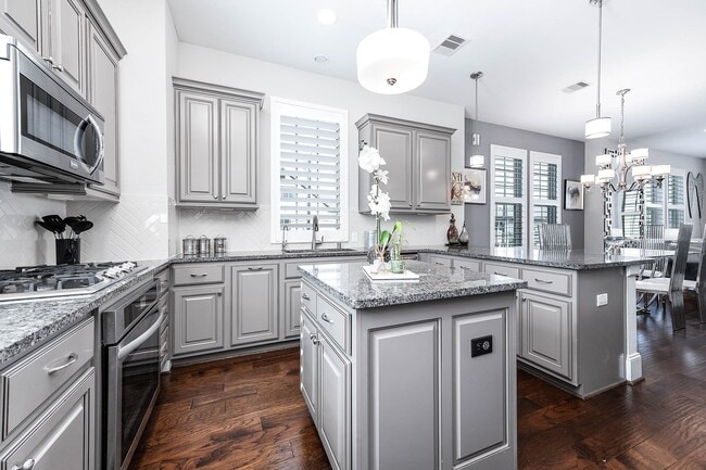 Photo - 11027 Acorn Falls Dr