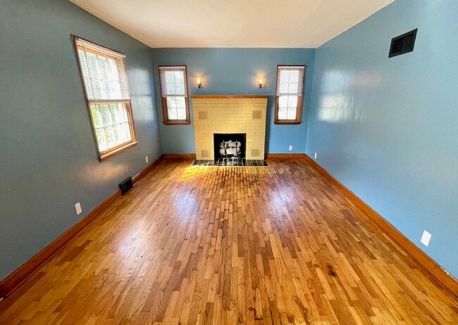 Photo - Very Unique 5 Bedroom Home on Large Lot