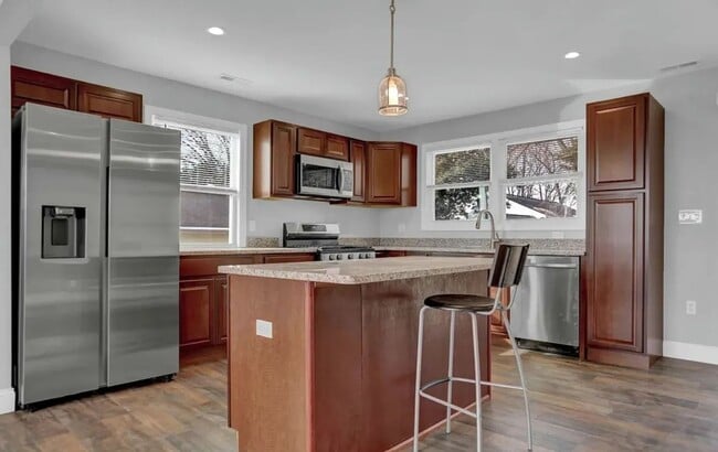 Photo - 5922 Benton Heights Ave