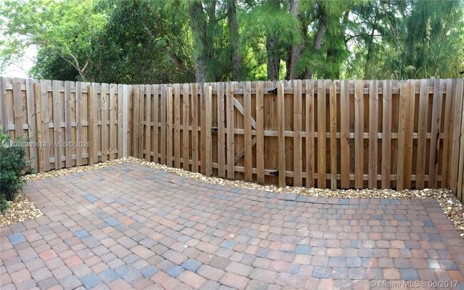 Photo - 11725 SW 150th Pl