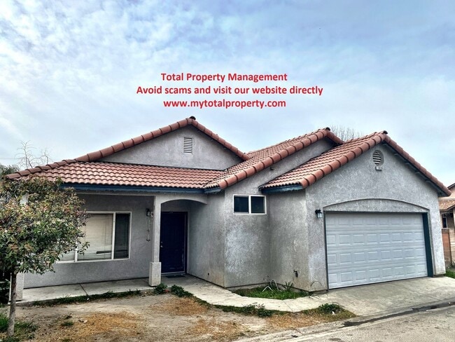 Building Photo - 1920 Fern Dr