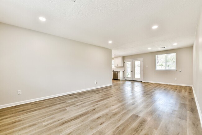 Photo - 515 Bellmar Ln