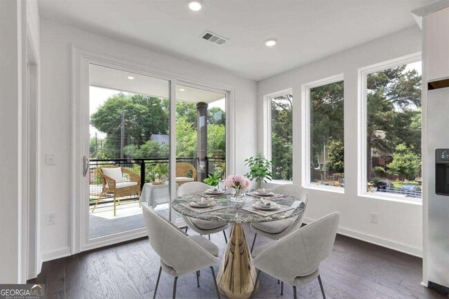 Photo - 400 Pratt Dr SE Unidad 1401