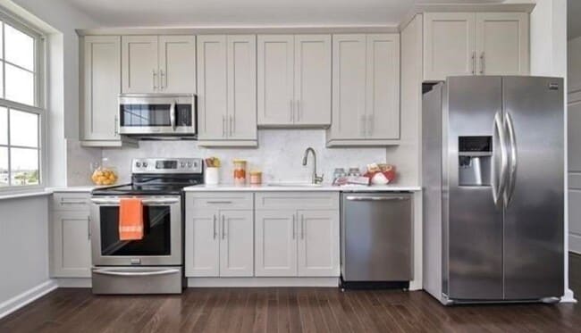 304 Broadway Unit 107