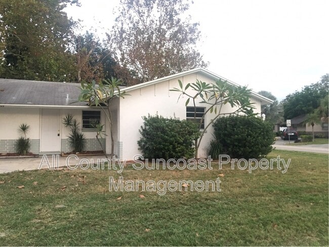 Photo - 6009 71st St N