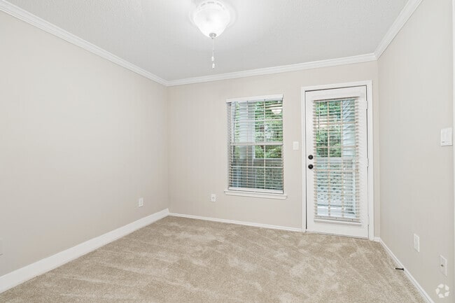 2BR, 2BA - 1,100SF - Primary Bedroom