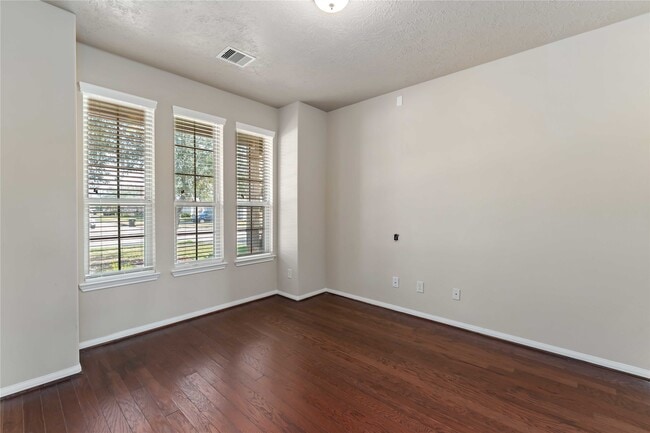 Photo - 2814 Palm Harbour Dr