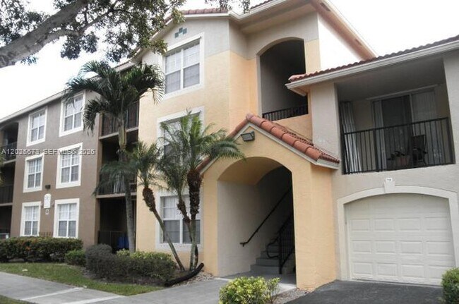 Photo - 15065 Michelangelo Blvd Unidad 105