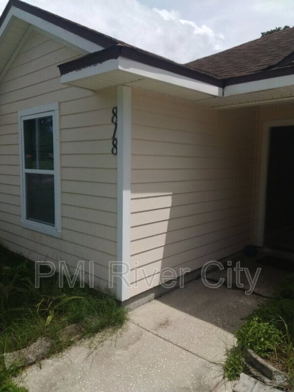 Photo - 818 Filmore Ln