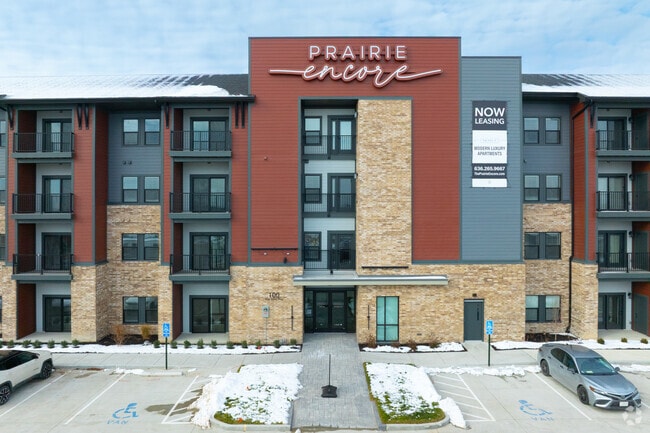 Building Photo - Prairie Encore