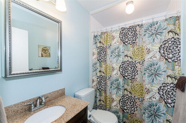 Photo - 5 Arizona Ter Unit 6