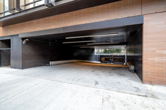 Building PhotoBuilding Photo - The Oosten