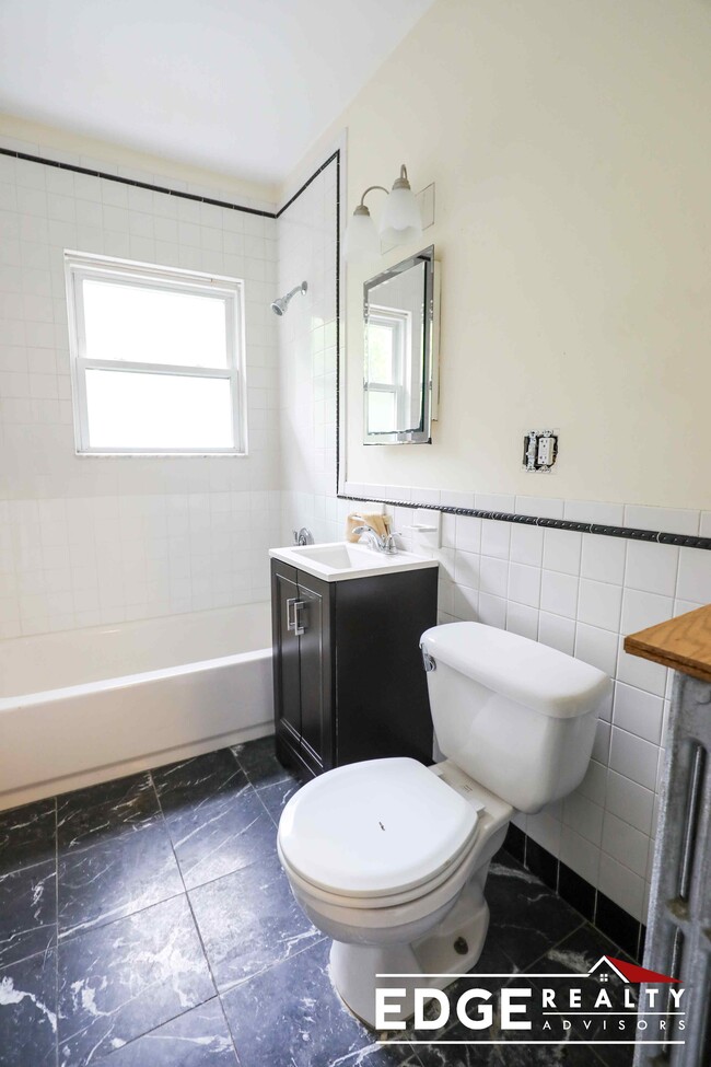 Photo - 67 North Crescent Circuit Unit 1