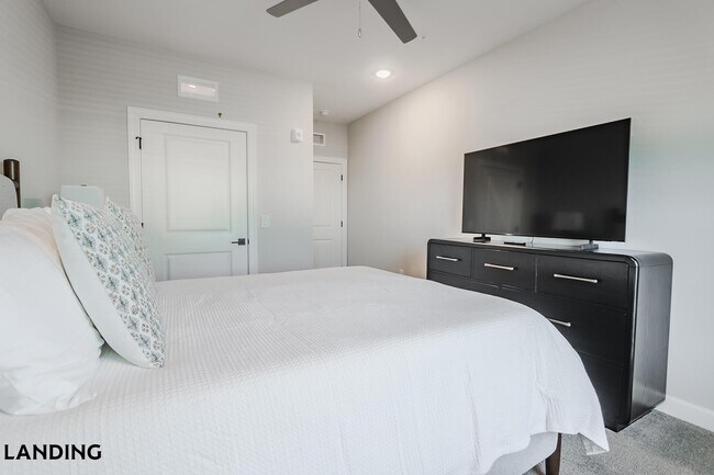 Photo - 5001 Willowgate Lp Unidad 01-1409