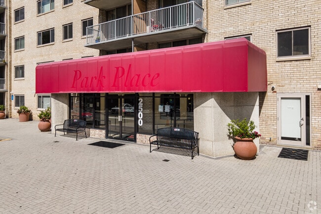 Photo - Park Place Condominium