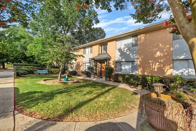 Photo - Steele Apartments at Norcross - 6 Unit 170 N Peachtree St