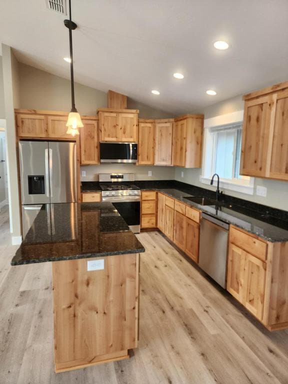 Photo - 171 SW Jefferson Rd