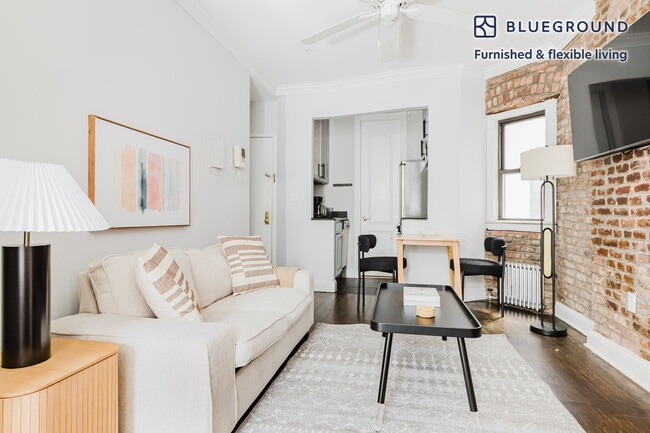 Photo - 118 Christopher St Unit FL2-ID1761