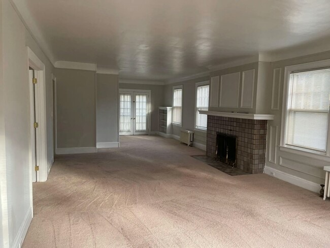 Photo - 421 Rivard Blvd Unit 2