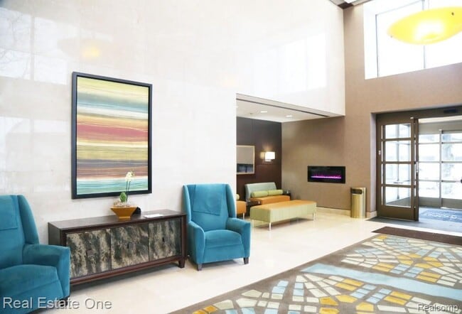 Photo - 1001 W Jefferson Ave Unidad 300/16F