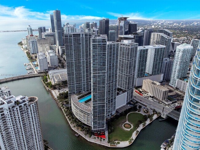 Building Photo - 465 Brickell Ave Unit 4505 Rental