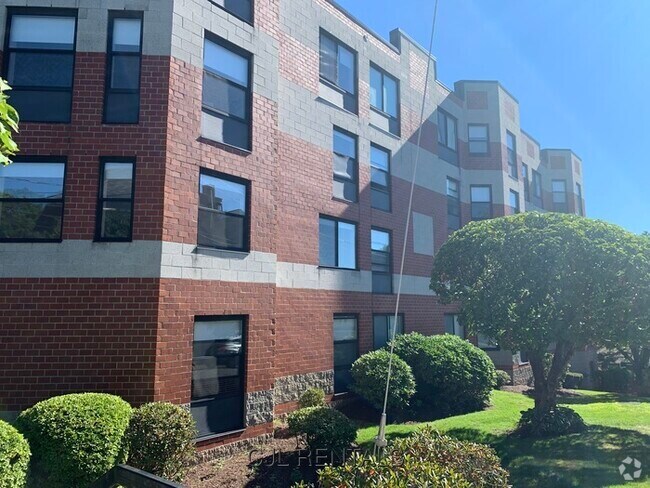 Building Photo - 35 Vine St Unit 306 Rental