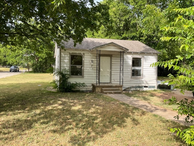 Photo - 1225 Sherman St House
