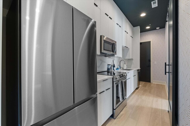 Photo - 722 Mcferrin Ave Unidad ID1241260P