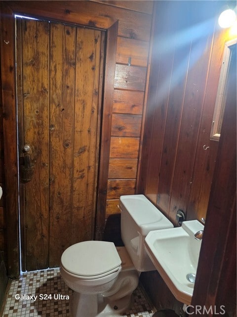 Photo - 11505 Swinton Ave