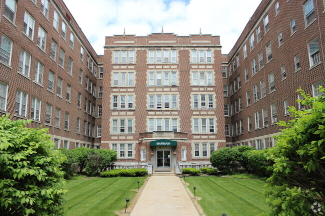 Building Photo - Legacy on Main Rental
