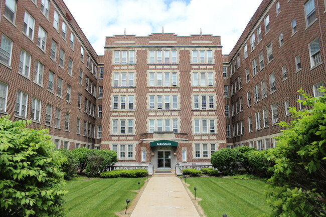 Legacy on Main - Legacy on Main Apartments