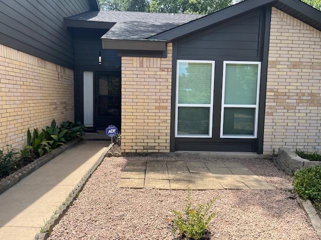 Building Photo - 1205 Doonesbury Dr Rental