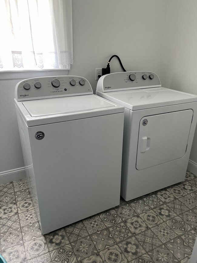 Photo - 19 Prospect Ave Unidad B